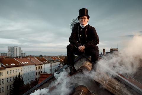 Anja Drust, Schornsteinfegerin aus Erfurt Anja Drust, Schornsteinfegerin aus Erfurt